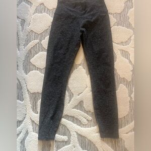 ALO Yoga Charcoal women's leggings. Soft feel! Like new. Never worn 7/8ths
